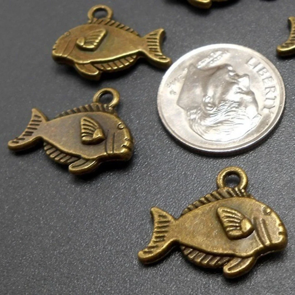 8pcs Fish Charms, ocean life‎ lake water animals, jewelry supplies